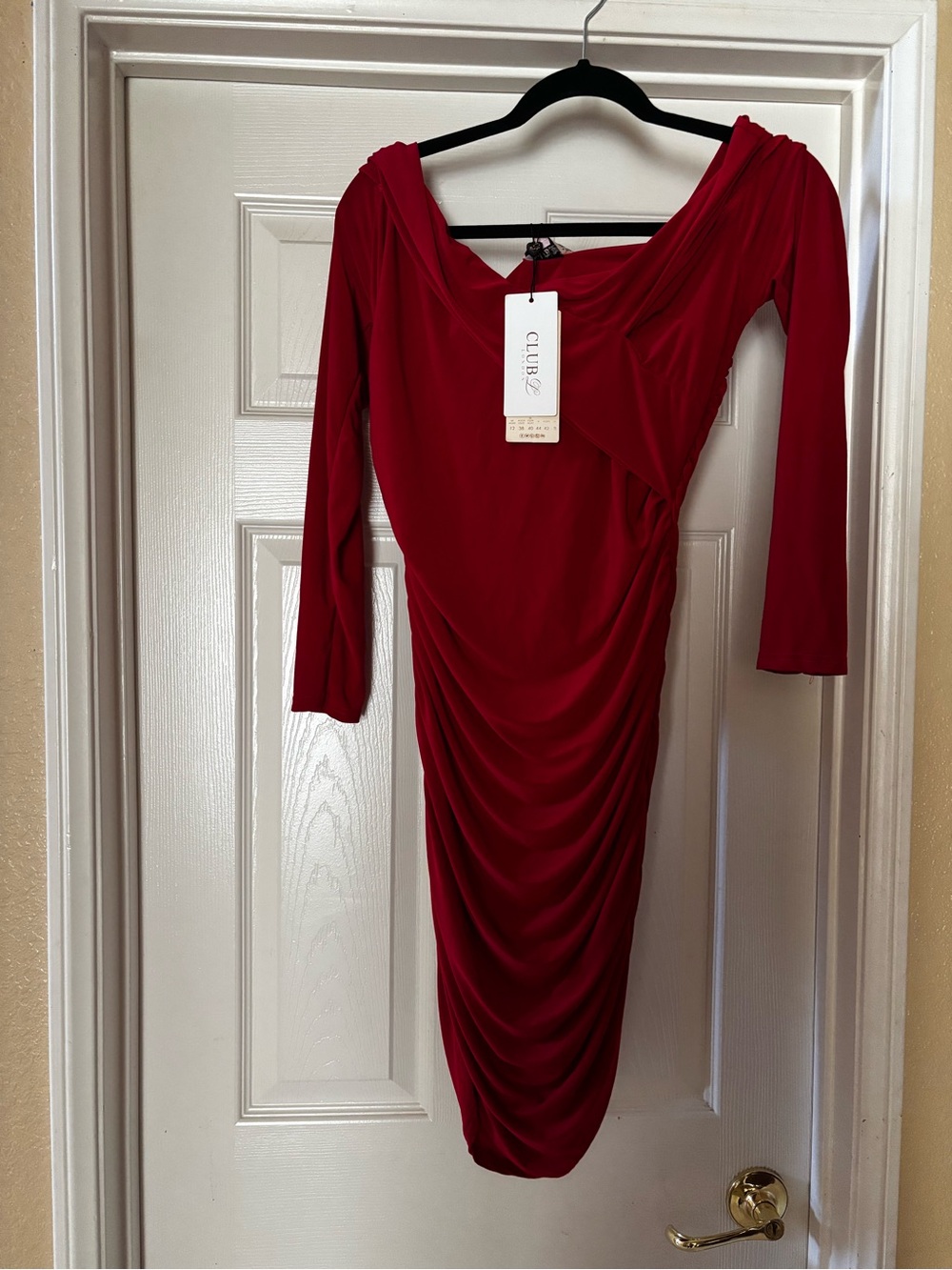 Club L London Red Ruched Long Sleeve Bodycon Dress